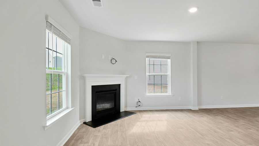 2 Interior & Exterior Painting